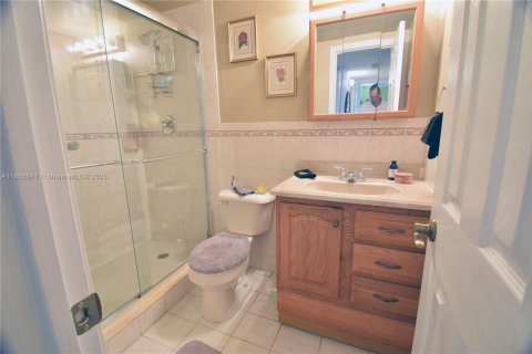 Купить кондоминиум в Майами, Флорида 2 спальни, 77.85м2, № 1926082 - фото 10