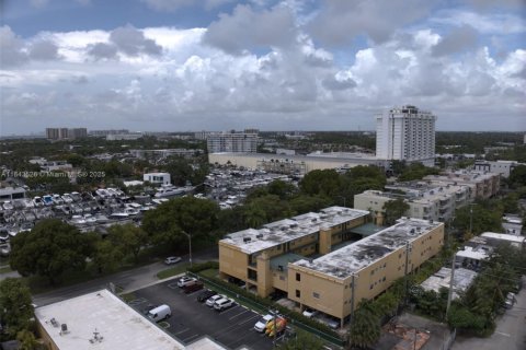 Copropriété à vendre à North Miami, Floride: 1 chambre, 52.4 m2 № 1838610 - photo 12