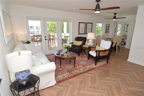Condo in Saint Petersburg, Florida, 2 bedrooms  № 1529507 - photo 4