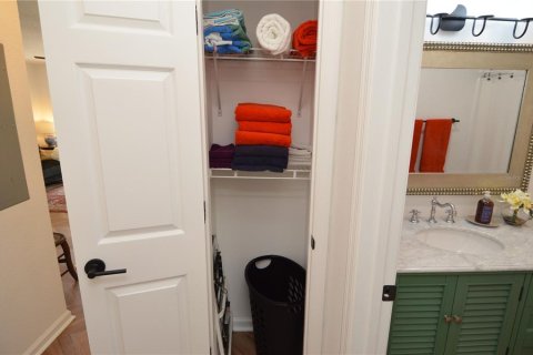 Condo in Saint Petersburg, Florida, 2 bedrooms  № 1529507 - photo 21