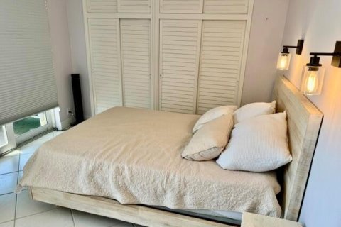 Condominio en venta en Fort Lauderdale, Florida, 1 dormitorio, 58.06 m2 № 2350899 - foto 11