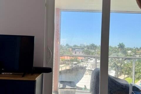 Condominio en venta en Fort Lauderdale, Florida, 1 dormitorio, 58.06 m2 № 2350899 - foto 10