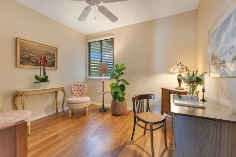 Condo in Orlando, Florida, 2 bedrooms  № 1511090 - photo 29