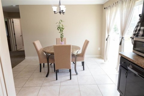 House in Ocala, Florida 3 bedrooms, 129.69 sq.m. № 1784696 - photo 21