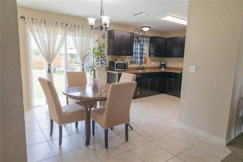 House in Ocala, Florida 3 bedrooms, 129.69 sq.m. № 1784696 - photo 17