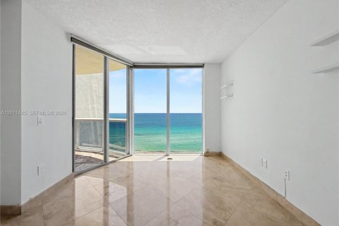 Copropriété à louer à Sunny Isles Beach, Floride: 2 chambres, 147.71 m2 № 2075205 - photo 18