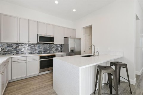 Townhouse in Celebration, Florida 3 bedrooms, 236.34 sq.m. № 2391359 - photo 18