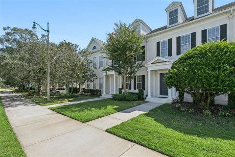 Townhouse in Celebration, Florida 3 bedrooms, 236.34 sq.m. № 2391359 - photo 3