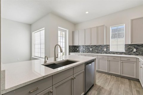 Townhouse in Celebration, Florida 3 bedrooms, 236.34 sq.m. № 2391359 - photo 16