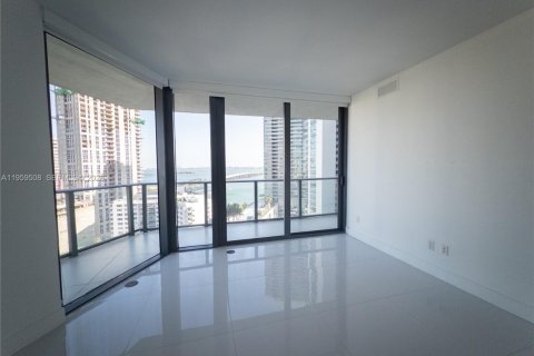 Condo in Miami, Florida, 3 bedrooms  № 2019805 - photo 7