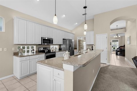 House in Lakewood Ranch, Florida 3 bedrooms, 198.07 sq.m. № 2209458 - photo 5