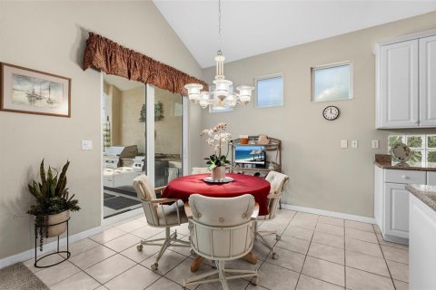 House in Lakewood Ranch, Florida 3 bedrooms, 198.07 sq.m. № 2209458 - photo 6