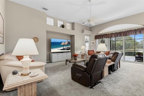 House in Lakewood Ranch, Florida 3 bedrooms, 198.07 sq.m. № 2209458 - photo 27