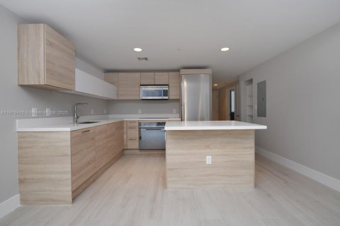 Copropriété à vendre à North Miami Beach, Floride: 2 chambres, 103.96 m2 № 1966594 - photo 6