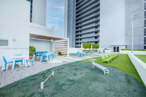 Copropriété à vendre à North Miami Beach, Floride: 2 chambres, 103.96 m2 № 1966594 - photo 28