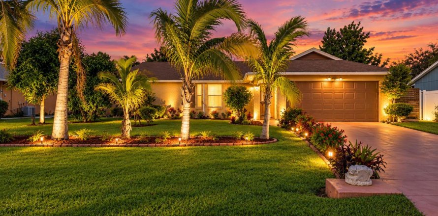 Villa ou maison à Port St. Lucie, Floride 3 chambres, 154.22 m2 № 2387111