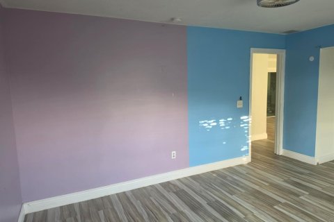 Villa ou maison à louer à Port St. Lucie, Floride: 3 chambres, 154.22 m2 № 2387111 - photo 7