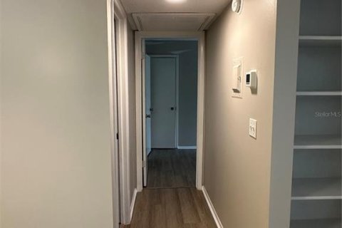 Condominio en alquiler en Orlando, Florida, 2 dormitorios, 76.64 m2 № 1919645 - foto 12