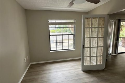 Condominio en alquiler en Orlando, Florida, 2 dormitorios, 76.64 m2 № 1919645 - foto 19