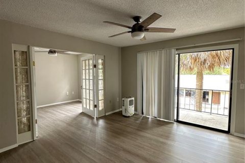 Condominio en alquiler en Orlando, Florida, 2 dormitorios, 76.64 m2 № 1919645 - foto 5