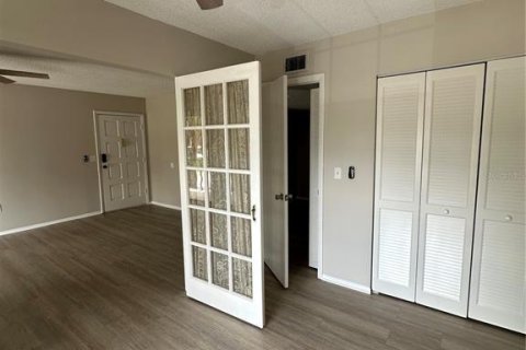 Condominio en alquiler en Orlando, Florida, 2 dormitorios, 76.64 m2 № 1919645 - foto 20
