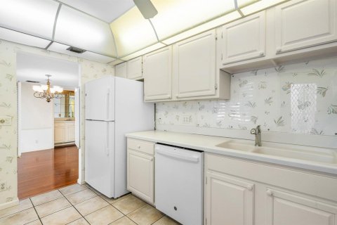 Copropriété à vendre à Boynton Beach, Floride: 2 chambres, 137.4 m2 № 2175784 - photo 13