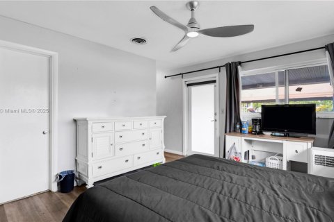 Casa en venta en Hollywood, Florida, 3 dormitorios, 167.6 m2 № 1938991 - foto 19