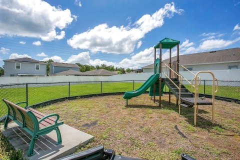 House in Davenport, Florida 3 bedrooms, 142.42 sq.m. № 1845280 - photo 27