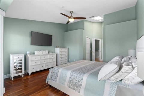 Townhouse in Oldsmar, Florida 3 bedrooms, 170.38 sq.m. № 2142220 - photo 23