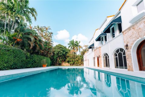 Villa ou maison à vendre à Coral Gables, Floride: 7 chambres, 994.61 m2 № 1847753 - photo 13