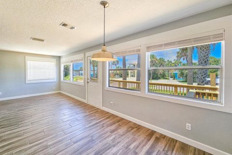 House in Flagler Beach, Florida 2 bedrooms, 96.62 sq.m. № 1846393 - photo 17