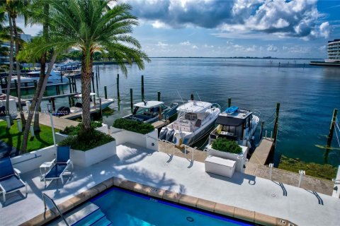 Condominio en venta en Miami, Florida, 2 dormitorios, 117.89 m2 № 1956488 - foto 14