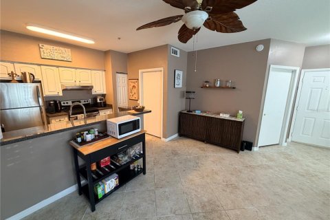 Condo in Seminole, Florida, 2 bedrooms  № 2379834 - photo 15