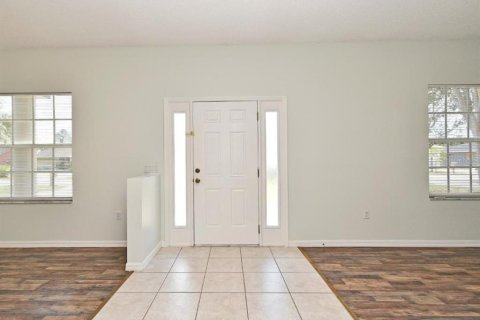 Casa en venta en Deltona, Florida, 4 dormitorios, 218.51 m2 № 1747497 - foto 5