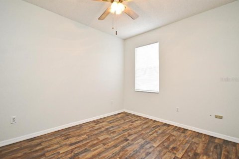 Casa en venta en Deltona, Florida, 4 dormitorios, 218.51 m2 № 1747497 - foto 29