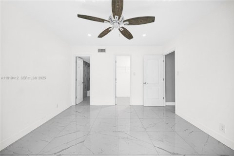 Copropriété à vendre à Pompano Beach, Floride: 2 chambres, 86.96 m2 № 1976654 - photo 24