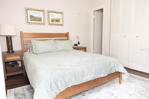 Condo in Gainesville, Florida, 1 bedroom  № 2143268 - photo 13