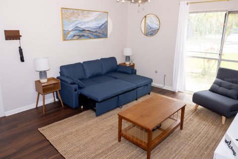 Condo in Gainesville, Florida, 1 bedroom  № 2143268 - photo 6