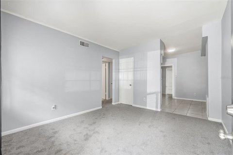 Commercial property in Tampa, Florida 145.95 sq.m. № 2393982 - photo 8