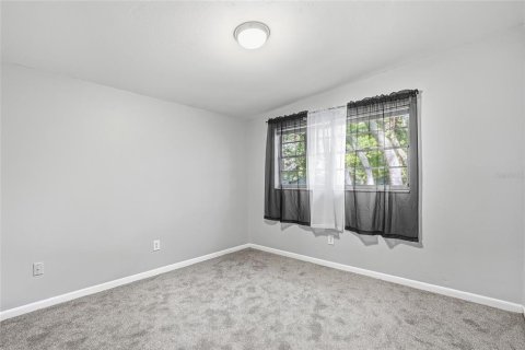 Commercial property in Tampa, Florida 145.95 sq.m. № 2393982 - photo 19