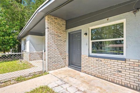 Commercial property in Tampa, Florida 145.95 sq.m. № 2393982 - photo 26
