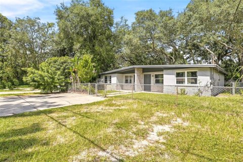 Commercial property in Tampa, Florida 145.95 sq.m. № 2393982 - photo 4