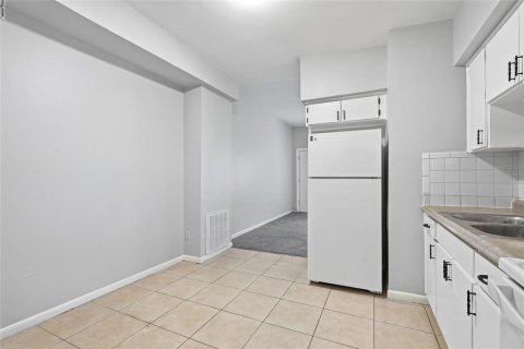 Commercial property in Tampa, Florida 145.95 sq.m. № 2393982 - photo 16
