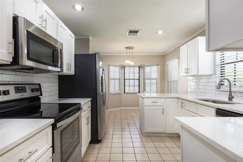 Villa ou maison à vendre à Winter Springs, Floride: 3 chambres, 158.21 m2 № 2436784 - photo 8