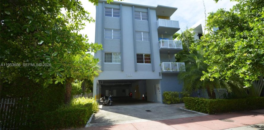 Condo à Miami Beach, Floride, 1 chambre  № 2010874