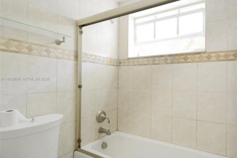 Copropriété à vendre à Miami Beach, Floride: 1 chambre, 48.31 m2 № 2010874 - photo 14