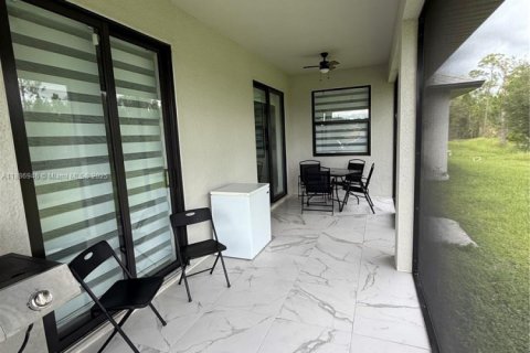 Casa en venta en Lehigh Acres, Florida, 3 dormitorios № 1940888 - foto 21