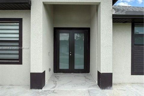 Casa en venta en Lehigh Acres, Florida, 3 dormitorios № 1940888 - foto 8
