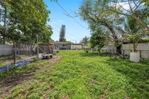 Casa en venta en Miramar, Florida, 4 dormitorios, 186.08 m2 № 2019311 - foto 20