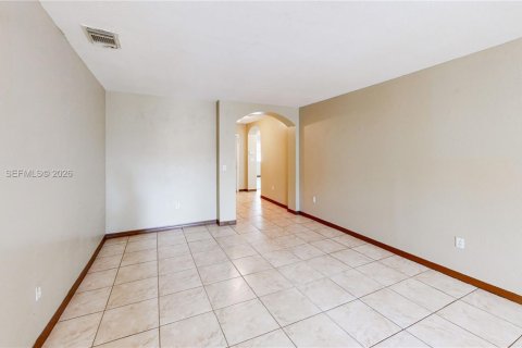 Купить виллу или дом в Хомстед, Флорида 3 спальни, 148.64м2, № 2048098 - фото 14